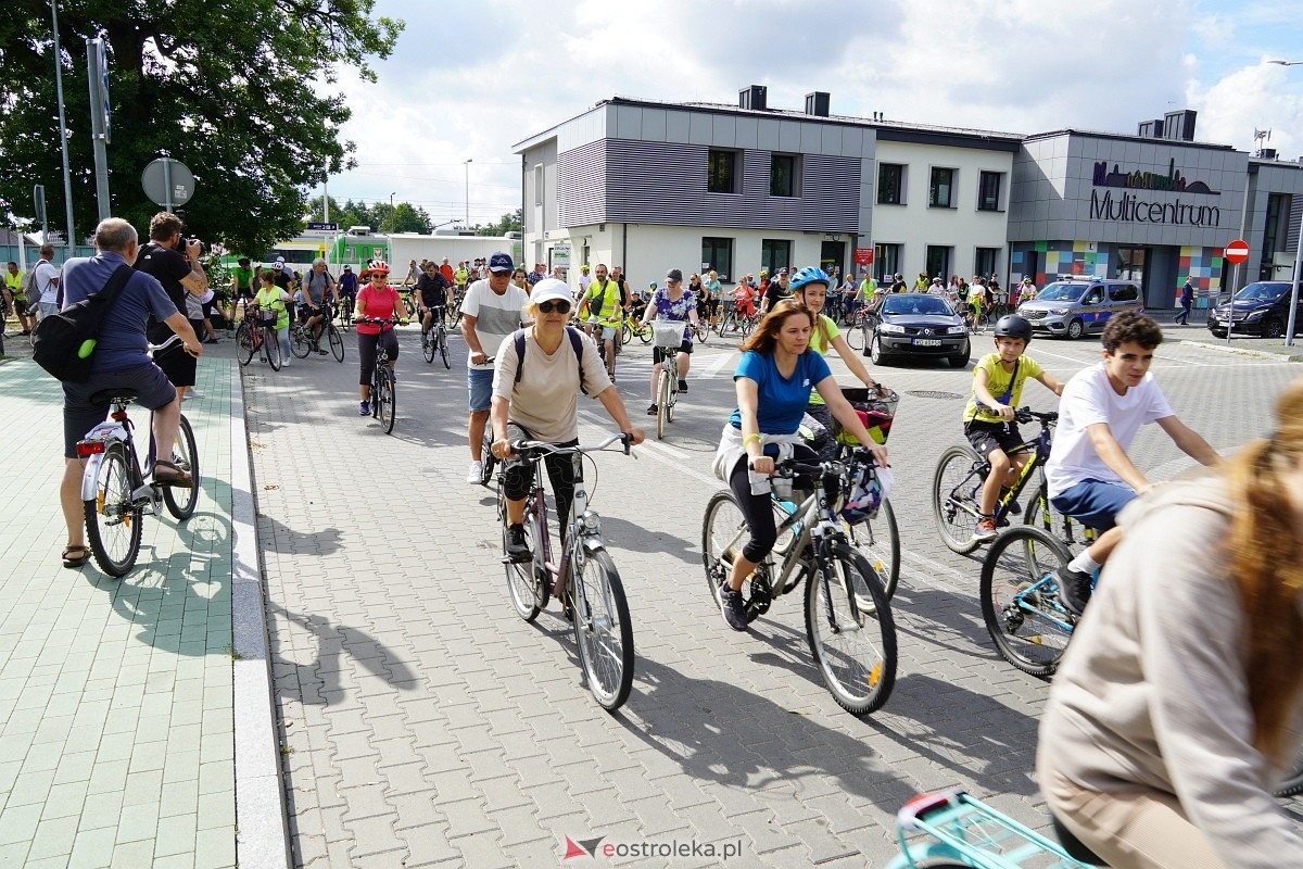 Rajd rowerowy miejscami pamięci marynarzy i ułanów 2024 - zdjęcie #32 - eOstroleka.pl