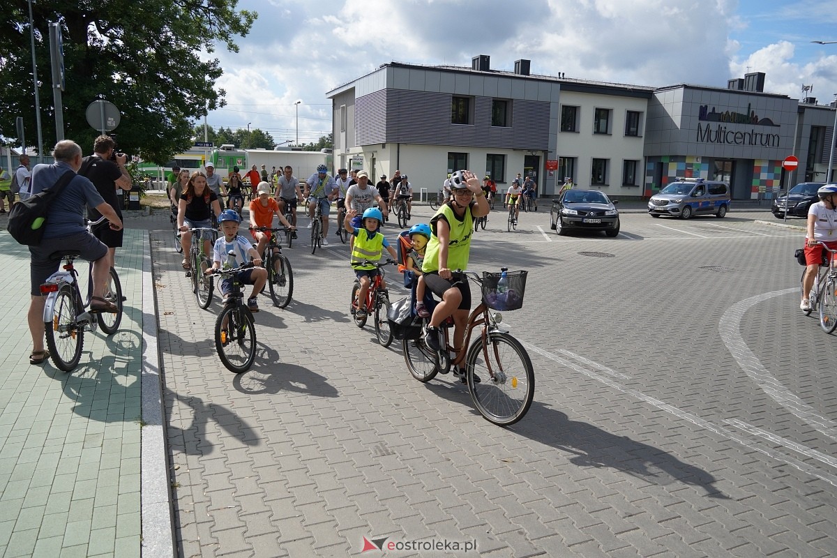 Rajd rowerowy miejscami pamięci marynarzy i ułanów 2024 - zdjęcie #18 - eOstroleka.pl