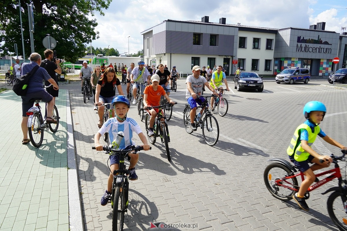 Rajd rowerowy miejscami pamięci marynarzy i ułanów 2024 - zdjęcie #16 - eOstroleka.pl