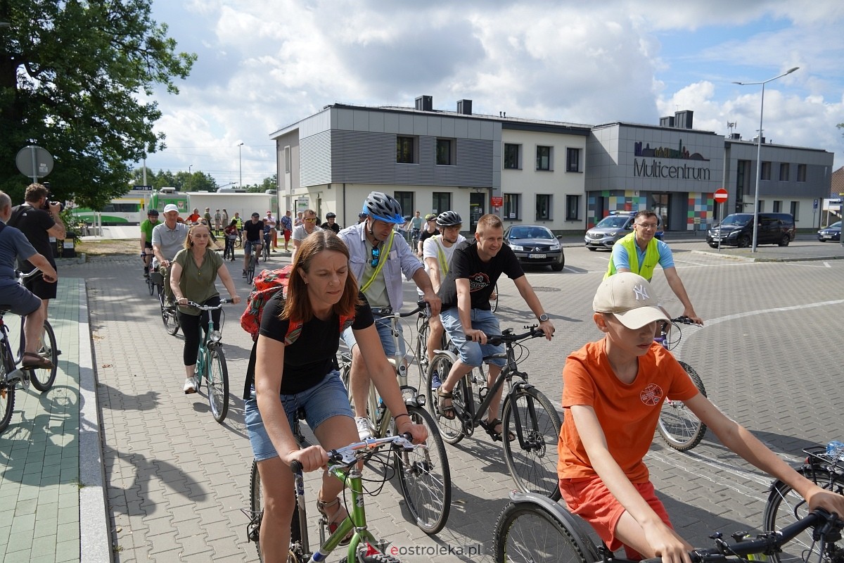Rajd rowerowy miejscami pamięci marynarzy i ułanów 2024 - zdjęcie #15 - eOstroleka.pl