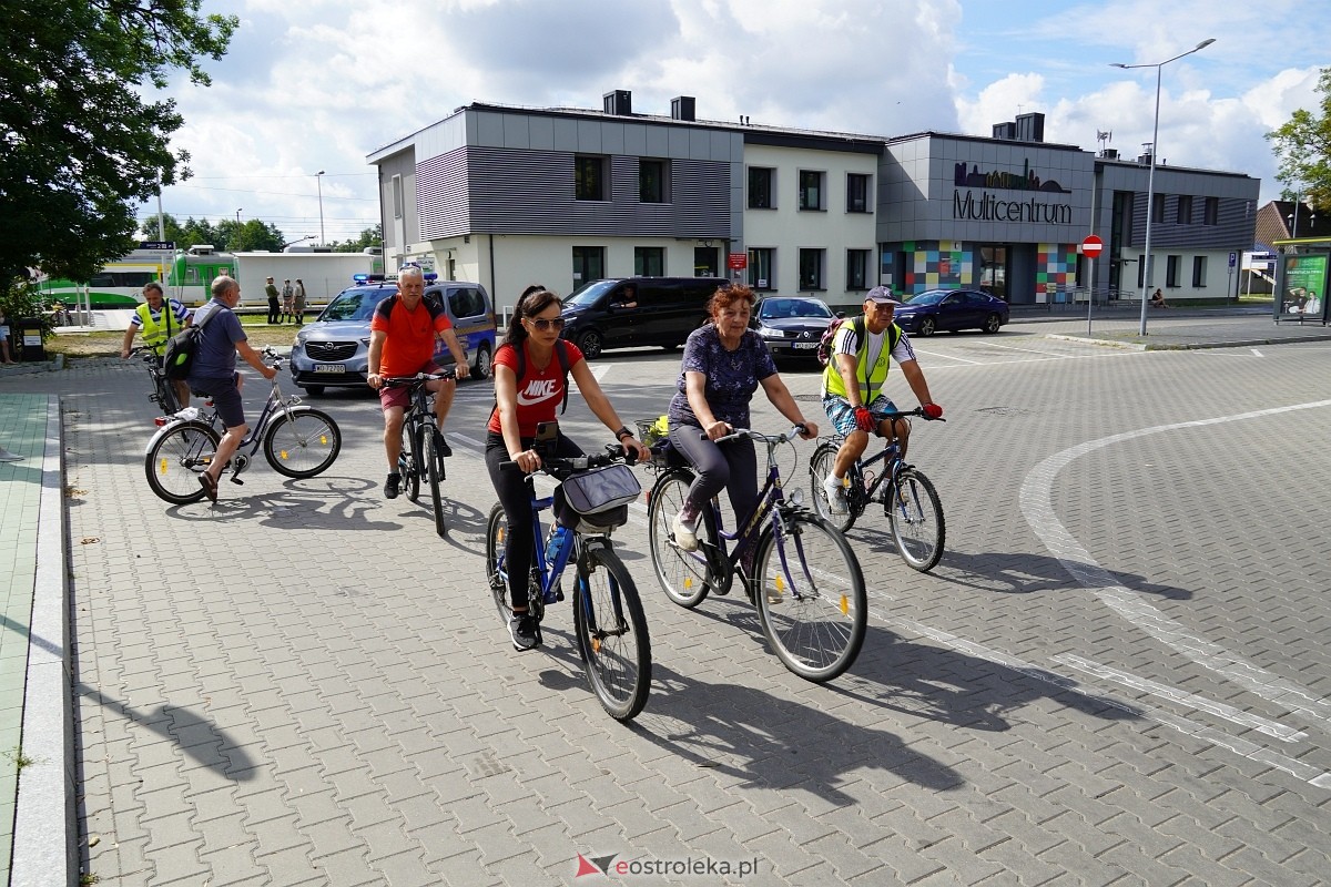 Rajd rowerowy miejscami pamięci marynarzy i ułanów 2024 - zdjęcie #4 - eOstroleka.pl