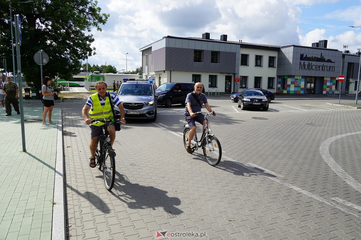 Rajd rowerowy miejscami pamięci marynarzy i ułanów 2024 - zdjęcie #2 - eOstroleka.pl