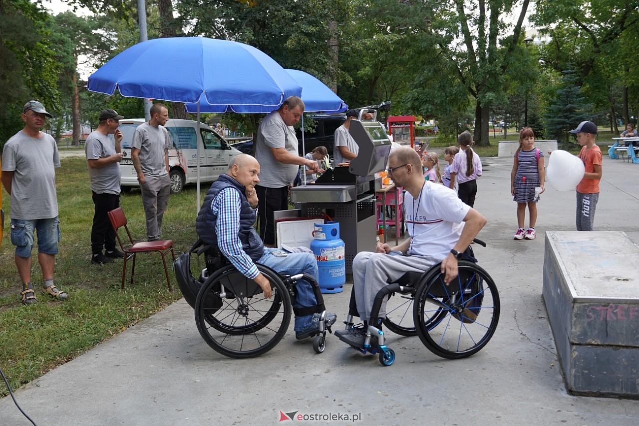 Piknik Radosne Wakacje w Parku Miejskim [10.08.2024] - zdjęcie #97 - eOstroleka.pl