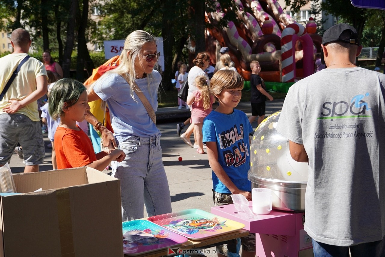 Piknik Radosne Wakacje w Parku Miejskim [10.08.2024] - zdjęcie #70 - eOstroleka.pl