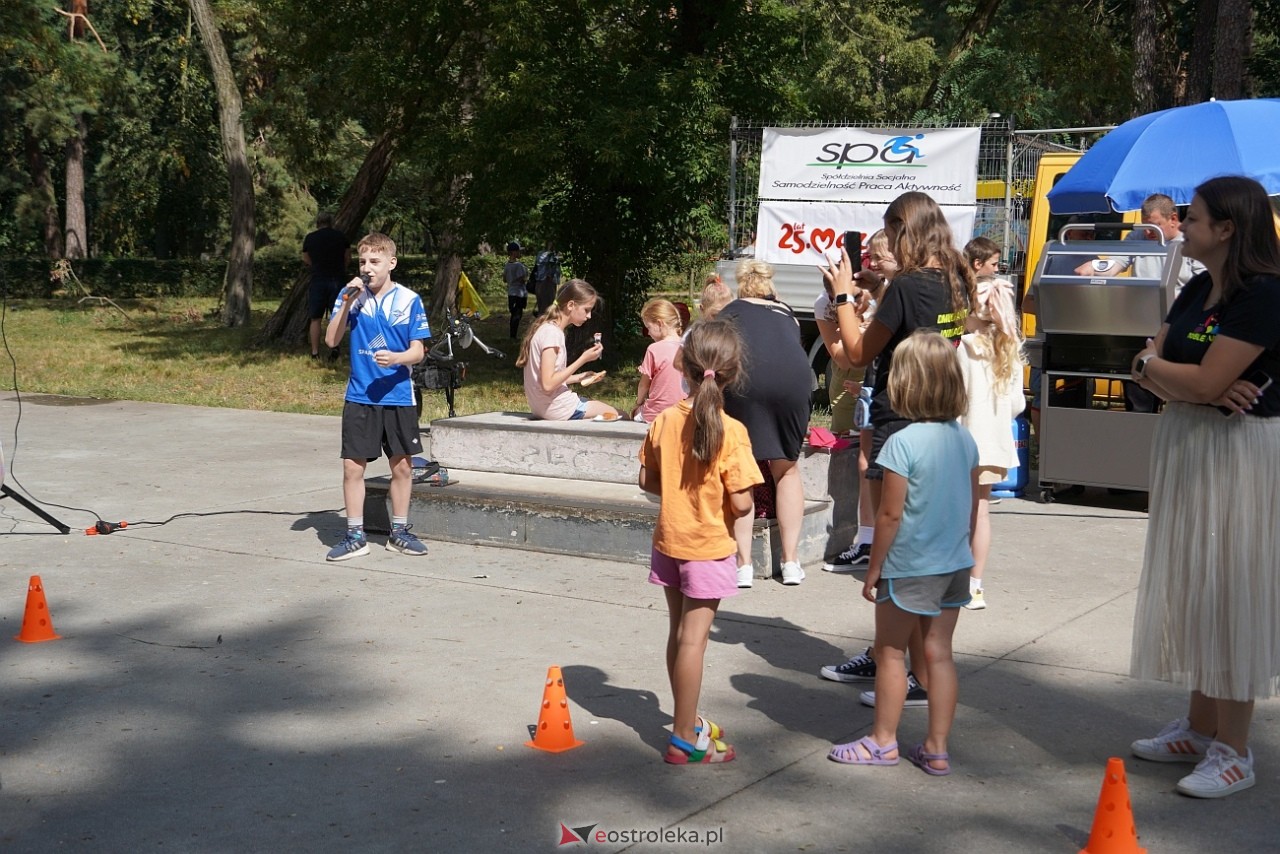 Piknik Radosne Wakacje w Parku Miejskim [10.08.2024] - zdjęcie #42 - eOstroleka.pl