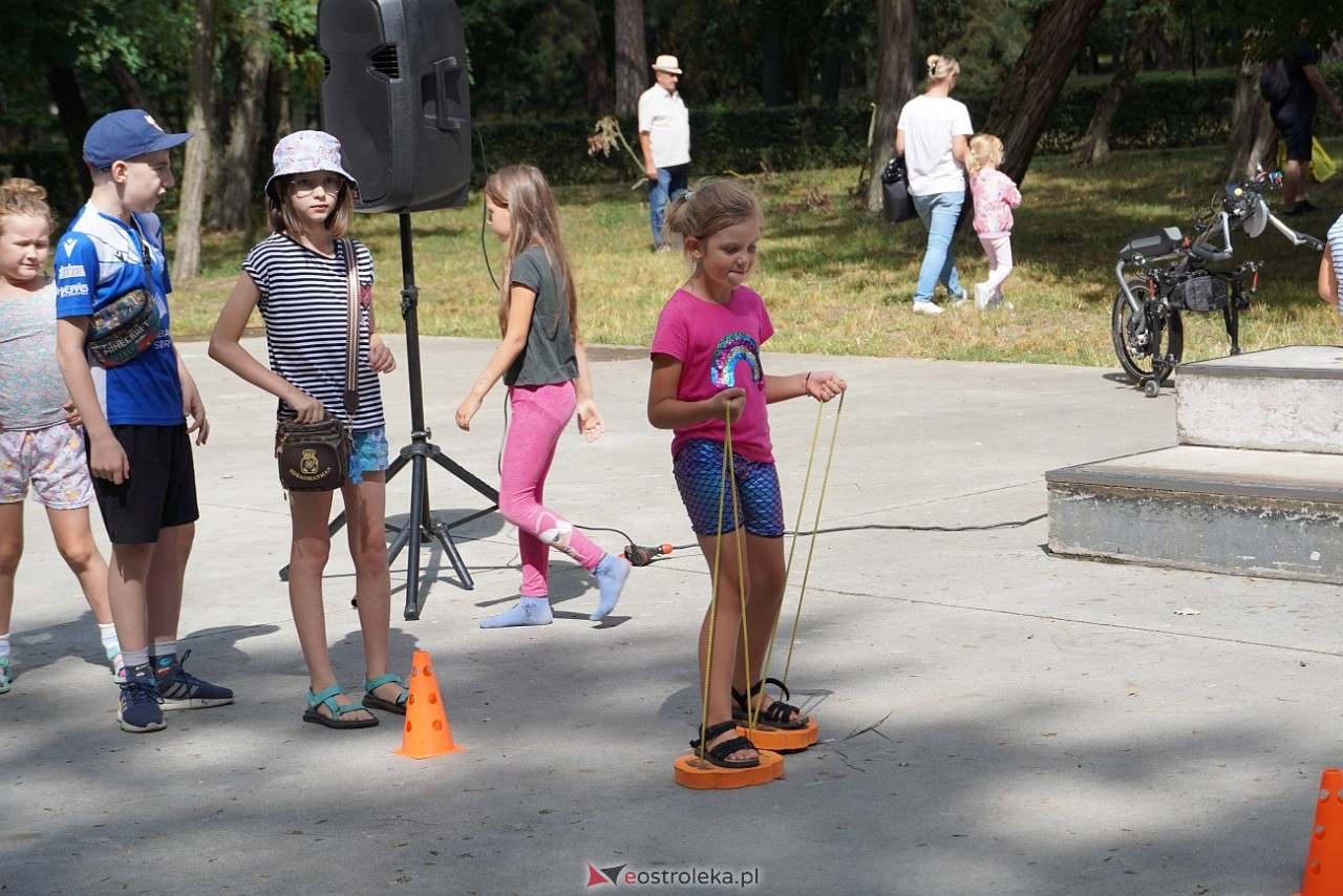 Piknik Radosne Wakacje w Parku Miejskim [10.08.2024] - zdjęcie #33 - eOstroleka.pl