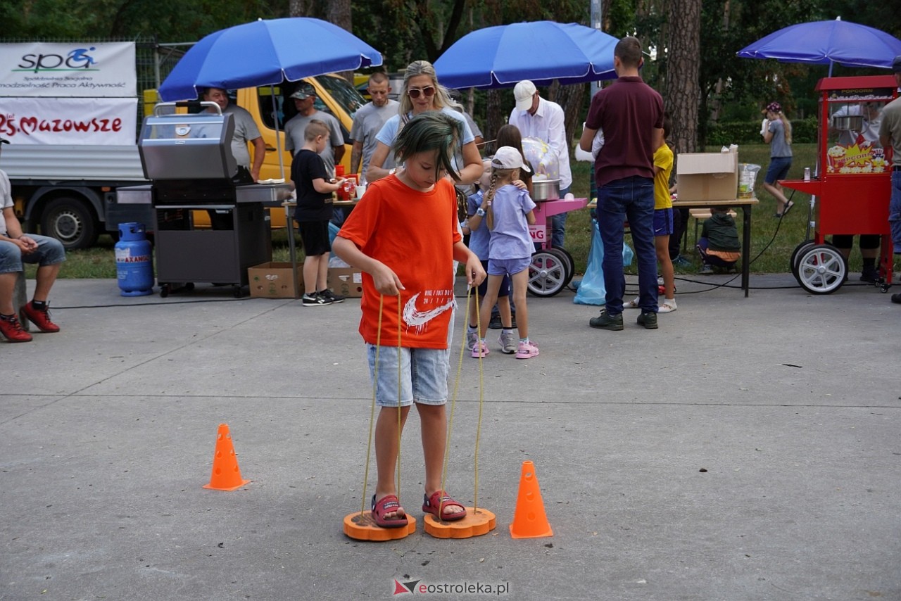 Piknik Radosne Wakacje w Parku Miejskim [10.08.2024] - zdjęcie #22 - eOstroleka.pl