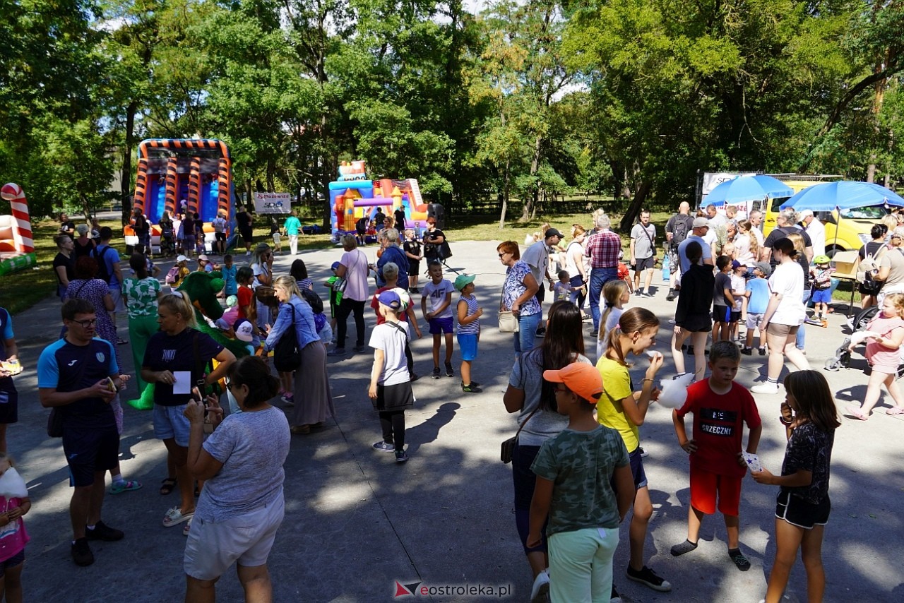 Piknik Radosne Wakacje w Parku Miejskim [10.08.2024] - zdjęcie #10 - eOstroleka.pl