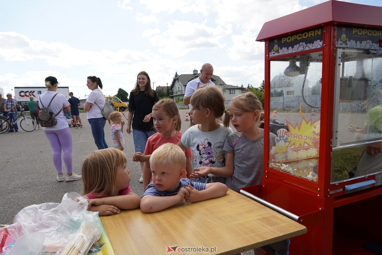 Piknik Bezpieczne wakacje - Senior na drodze w Rzekuniu [10.08.2024] - zdjęcie #46 - eOstroleka.pl