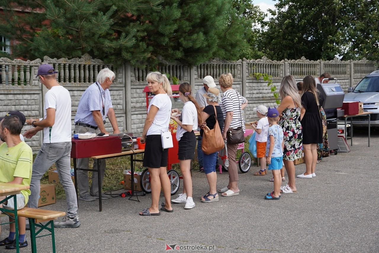 Piknik Bezpieczne wakacje - Senior na drodze w Rzekuniu [10.08.2024] - zdjęcie #33 - eOstroleka.pl