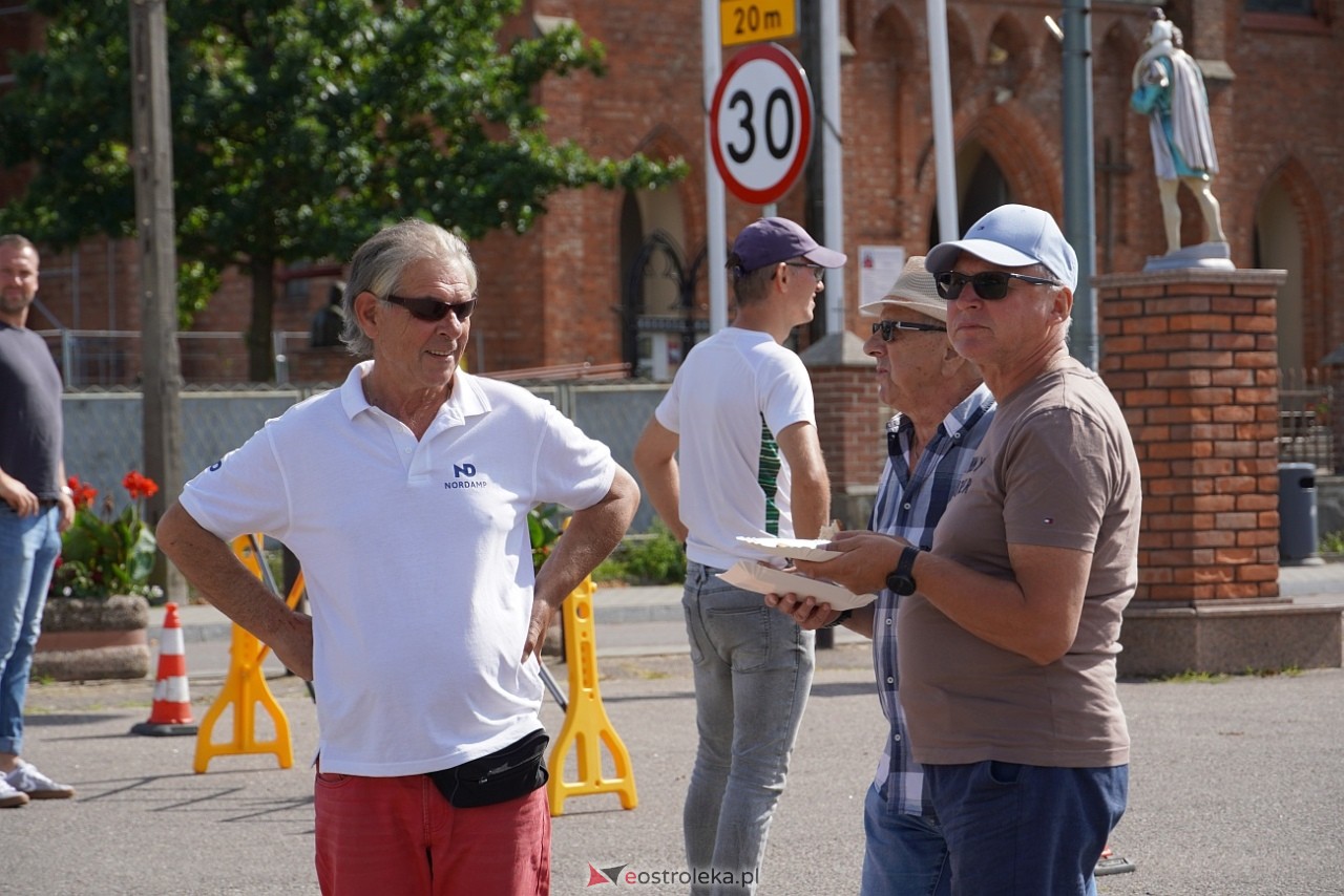 Piknik Bezpieczne wakacje - Senior na drodze w Rzekuniu [10.08.2024] - zdjęcie #20 - eOstroleka.pl