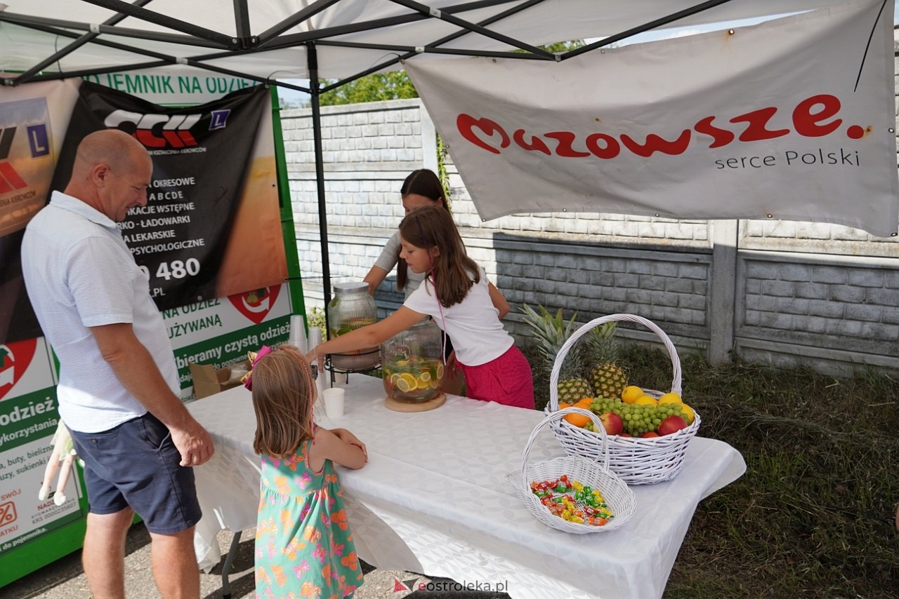 Piknik Bezpieczne wakacje - Senior na drodze w Rzekuniu [10.08.2024] - zdjęcie #12 - eOstroleka.pl