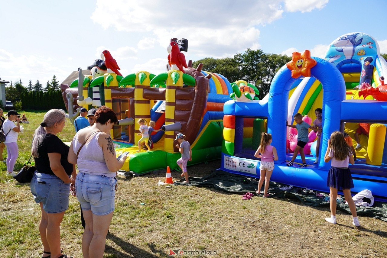 Piknik Bezpieczne wakacje - Senior na drodze w Rzekuniu [10.08.2024] - zdjęcie #4 - eOstroleka.pl