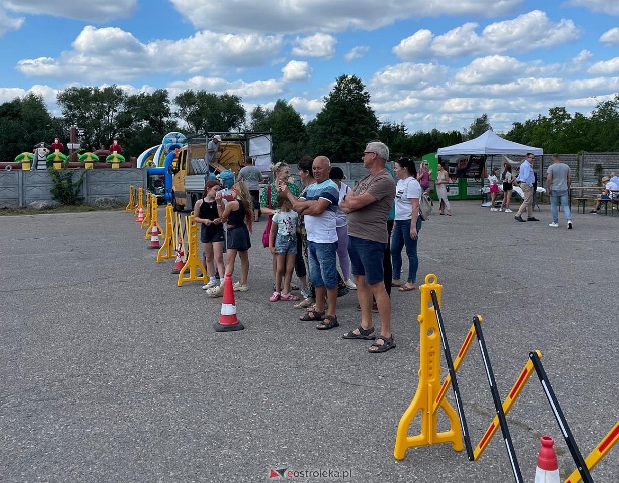 Piknik Bezpieczne wakacje - Senior na drodze w Rzekuniu [10.08.2024] - zdjęcie #1 - eOstroleka.pl