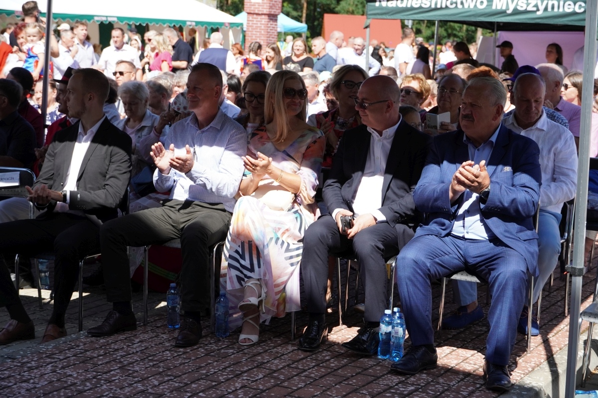 Niedziela na wsi w Czarni - odpust św. Rocha [11.08.2024] - zdjęcie #172 - eOstroleka.pl