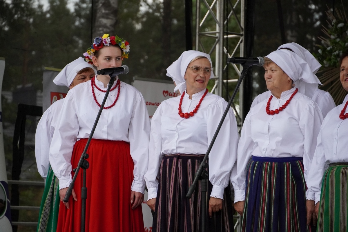 Niedziela na wsi w Czarni - odpust św. Rocha [11.08.2024] - zdjęcie #16 - eOstroleka.pl