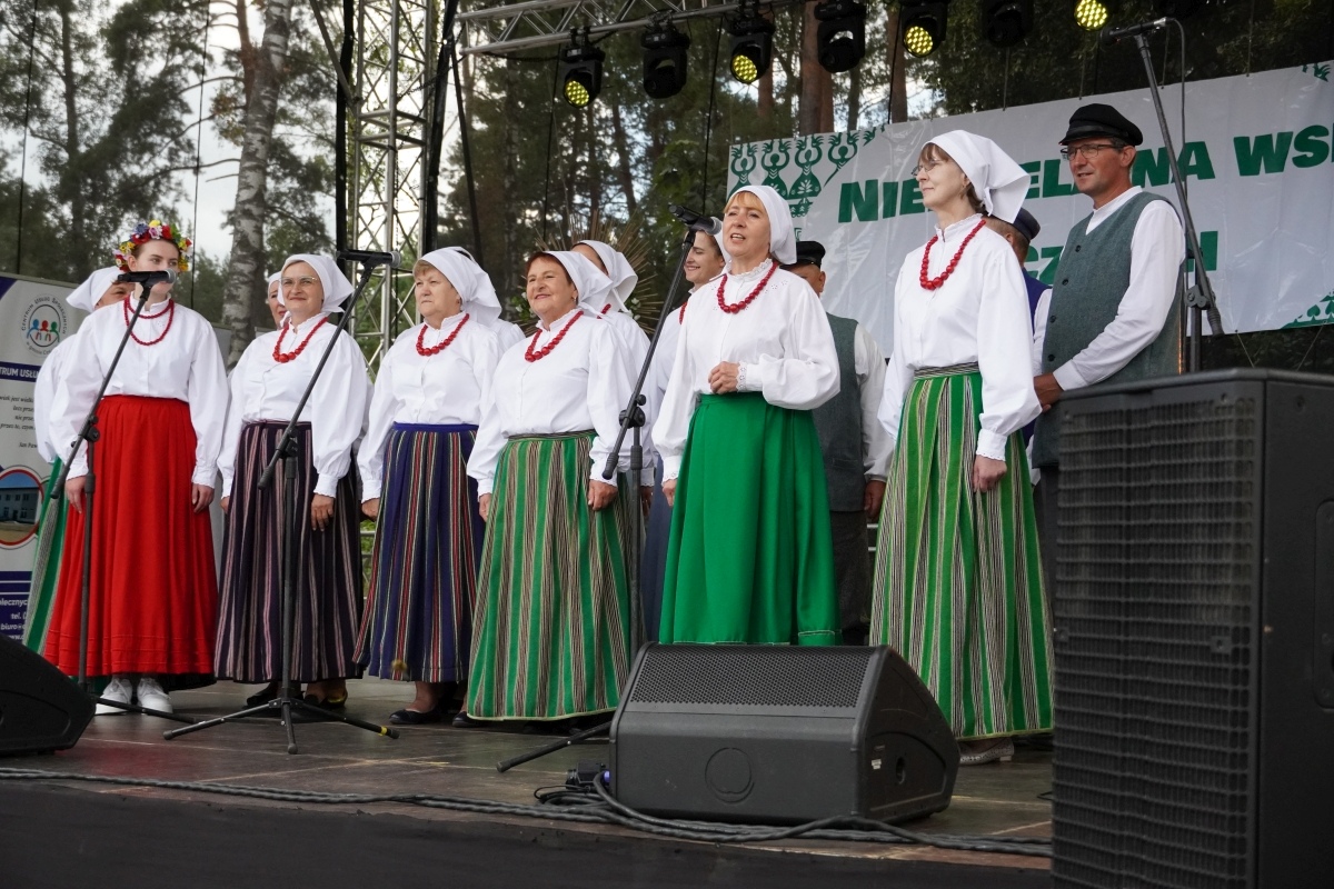 Niedziela na wsi w Czarni - odpust św. Rocha [11.08.2024] - zdjęcie #12 - eOstroleka.pl