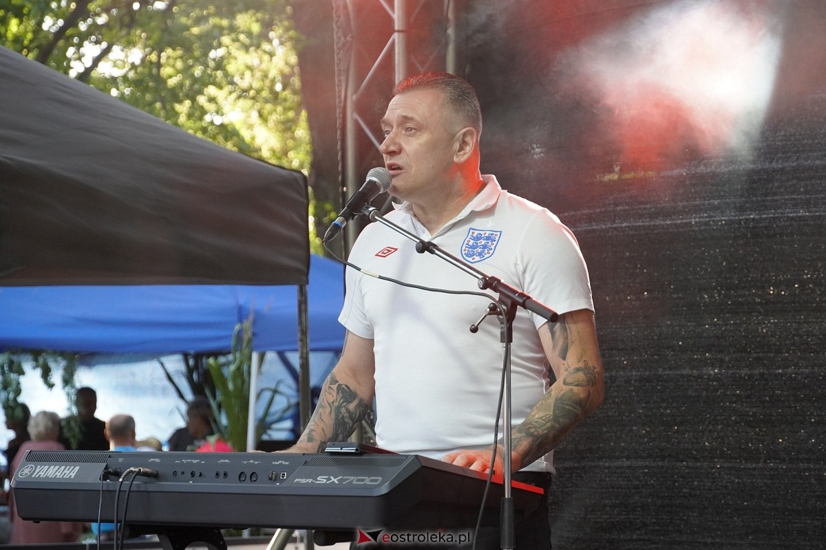 Świnia kontra Dzik - wieczorne koncerty [11.08.2024] - zdjęcie #94 - eOstroleka.pl
