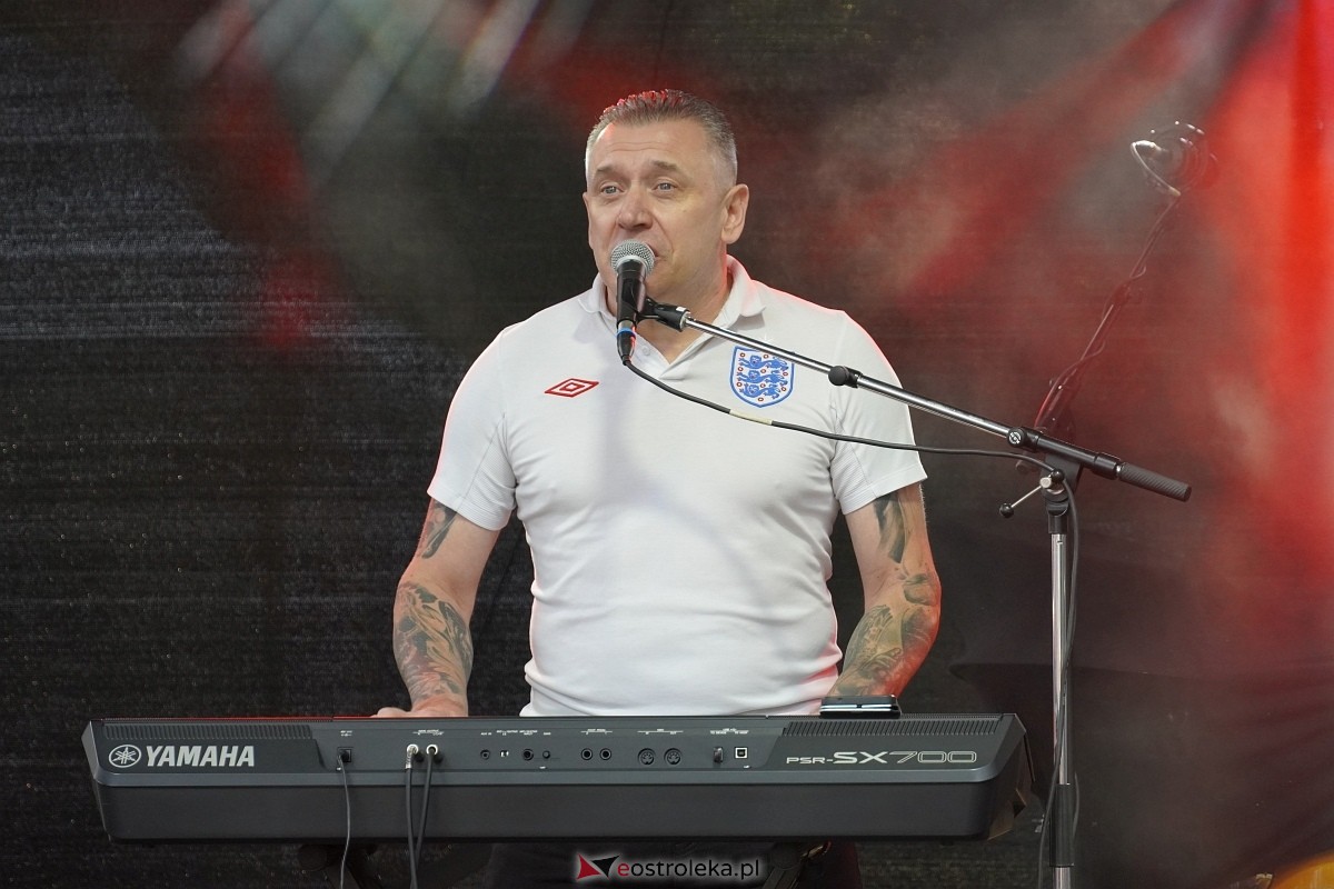 Świnia kontra Dzik - wieczorne koncerty [11.08.2024] - zdjęcie #87 - eOstroleka.pl