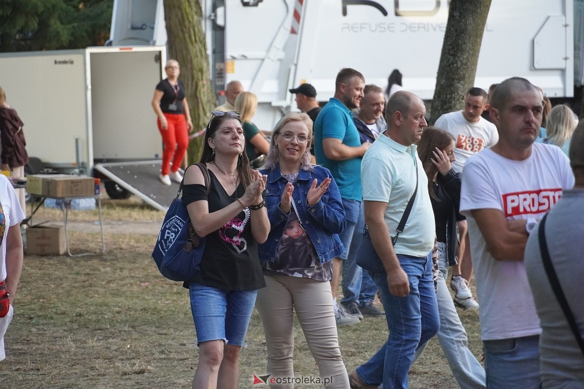 Świnia kontra Dzik - wieczorne koncerty [11.08.2024] - zdjęcie #28 - eOstroleka.pl