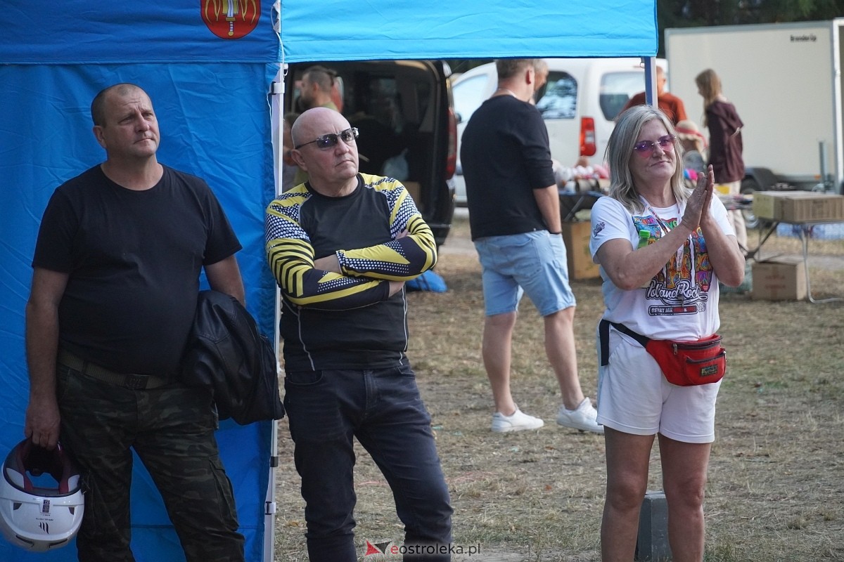 Świnia kontra Dzik - wieczorne koncerty [11.08.2024] - zdjęcie #27 - eOstroleka.pl
