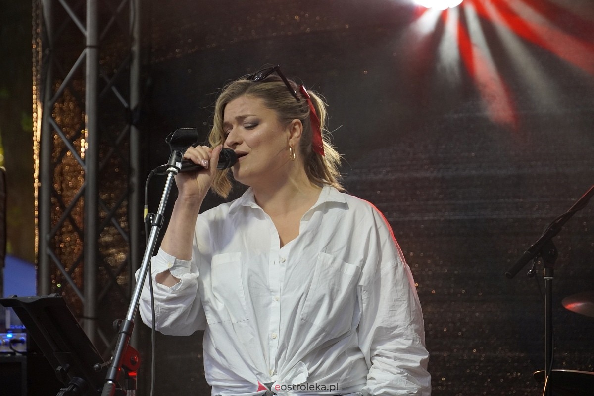 Świnia kontra Dzik - wieczorne koncerty [11.08.2024] - zdjęcie #23 - eOstroleka.pl