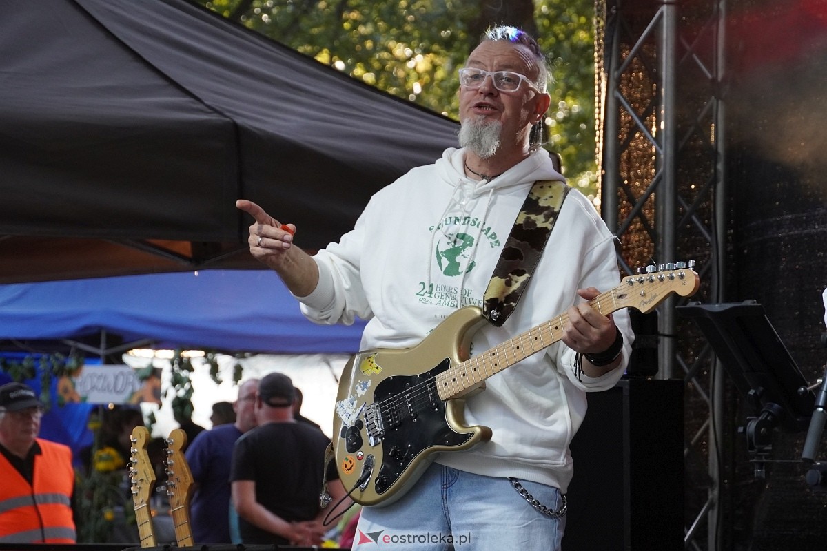 Świnia kontra Dzik - wieczorne koncerty [11.08.2024] - zdjęcie #22 - eOstroleka.pl