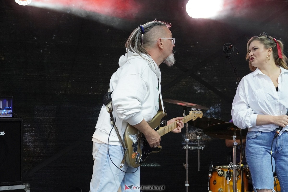 Świnia kontra Dzik - wieczorne koncerty [11.08.2024] - zdjęcie #16 - eOstroleka.pl