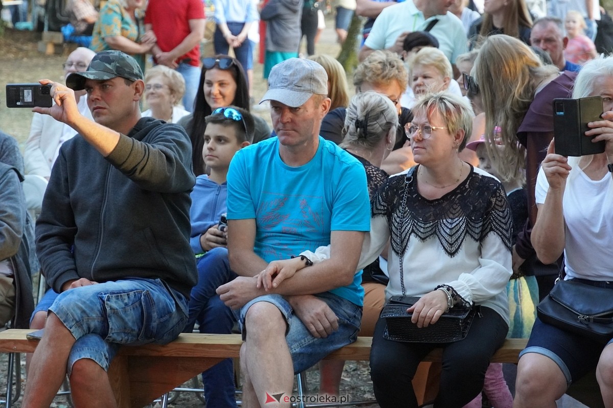 Świnia kontra Dzik - wieczorne koncerty [11.08.2024] - zdjęcie #11 - eOstroleka.pl