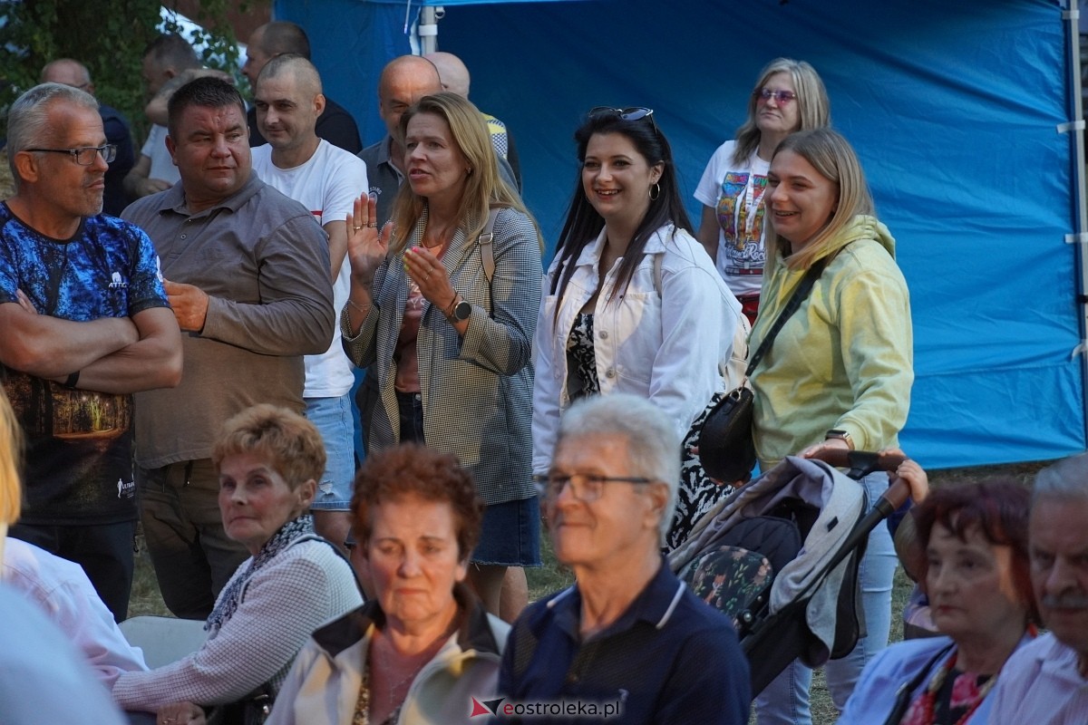 Świnia kontra Dzik - wieczorne koncerty [11.08.2024] - zdjęcie #8 - eOstroleka.pl