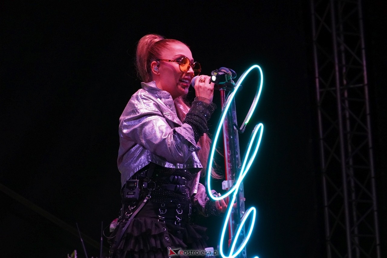 Jarmarki Czerwińskie 2024: koncert CLEO [11.08.2024] - zdjęcie #160 - eOstroleka.pl