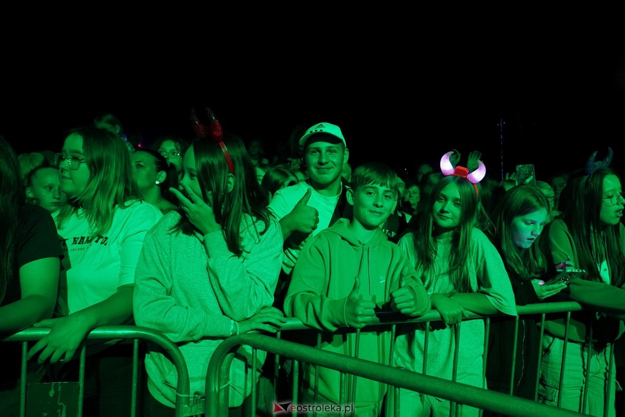 Jarmarki Czerwińskie 2024: koncert CLEO [11.08.2024] - zdjęcie #152 - eOstroleka.pl