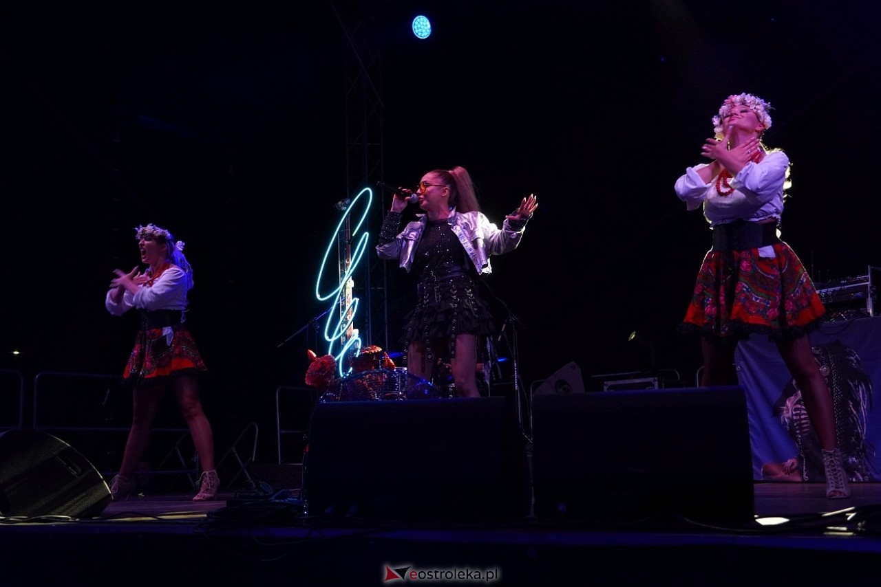 Jarmarki Czerwińskie 2024: koncert CLEO [11.08.2024] - zdjęcie #141 - eOstroleka.pl