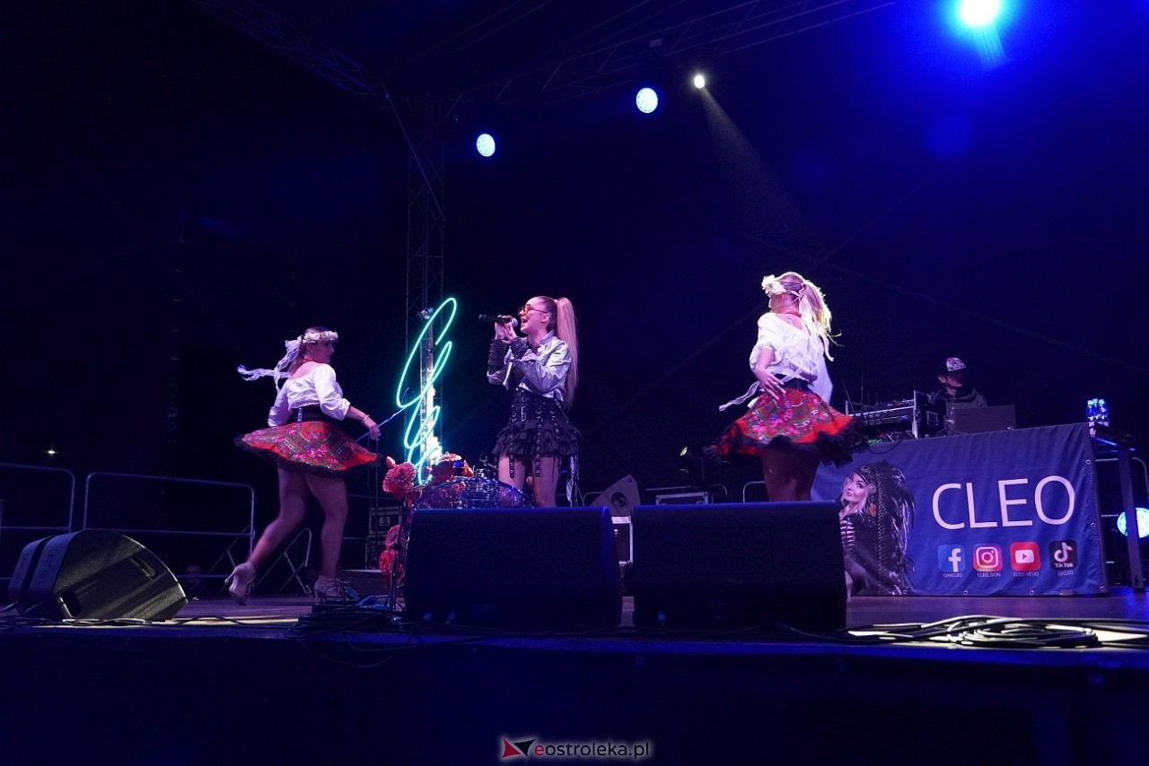 Jarmarki Czerwińskie 2024: koncert CLEO [11.08.2024] - zdjęcie #136 - eOstroleka.pl