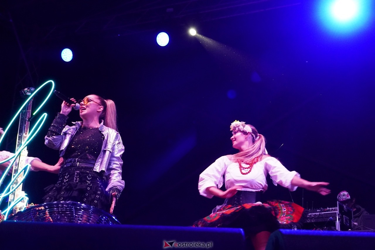 Jarmarki Czerwińskie 2024: koncert CLEO [11.08.2024] - zdjęcie #118 - eOstroleka.pl