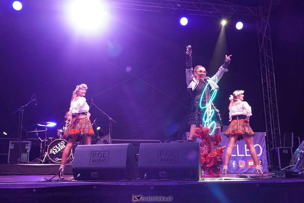 Jarmarki Czerwińskie 2024: koncert CLEO [11.08.2024] - zdjęcie #109 - eOstroleka.pl