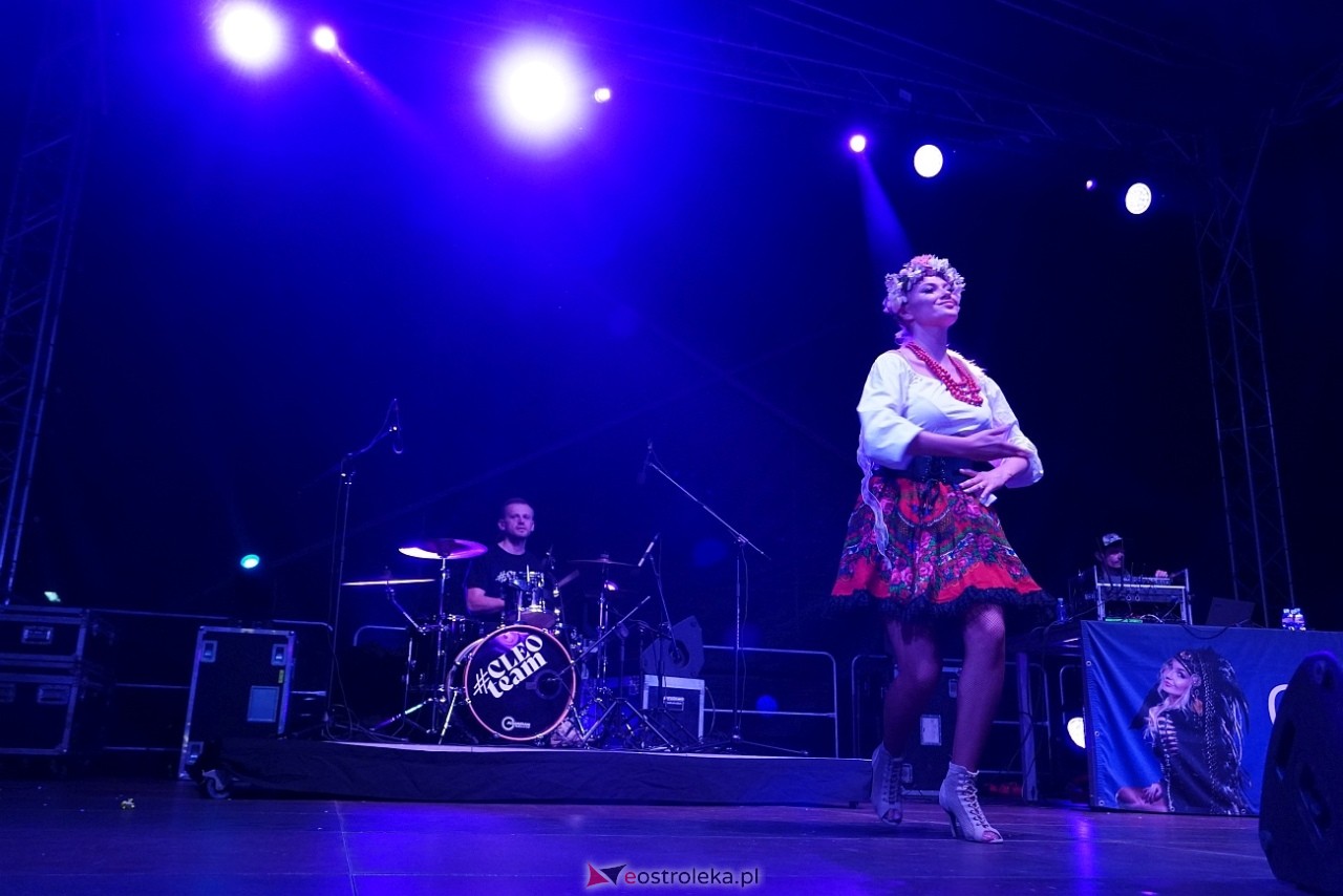 Jarmarki Czerwińskie 2024: koncert CLEO [11.08.2024] - zdjęcie #86 - eOstroleka.pl
