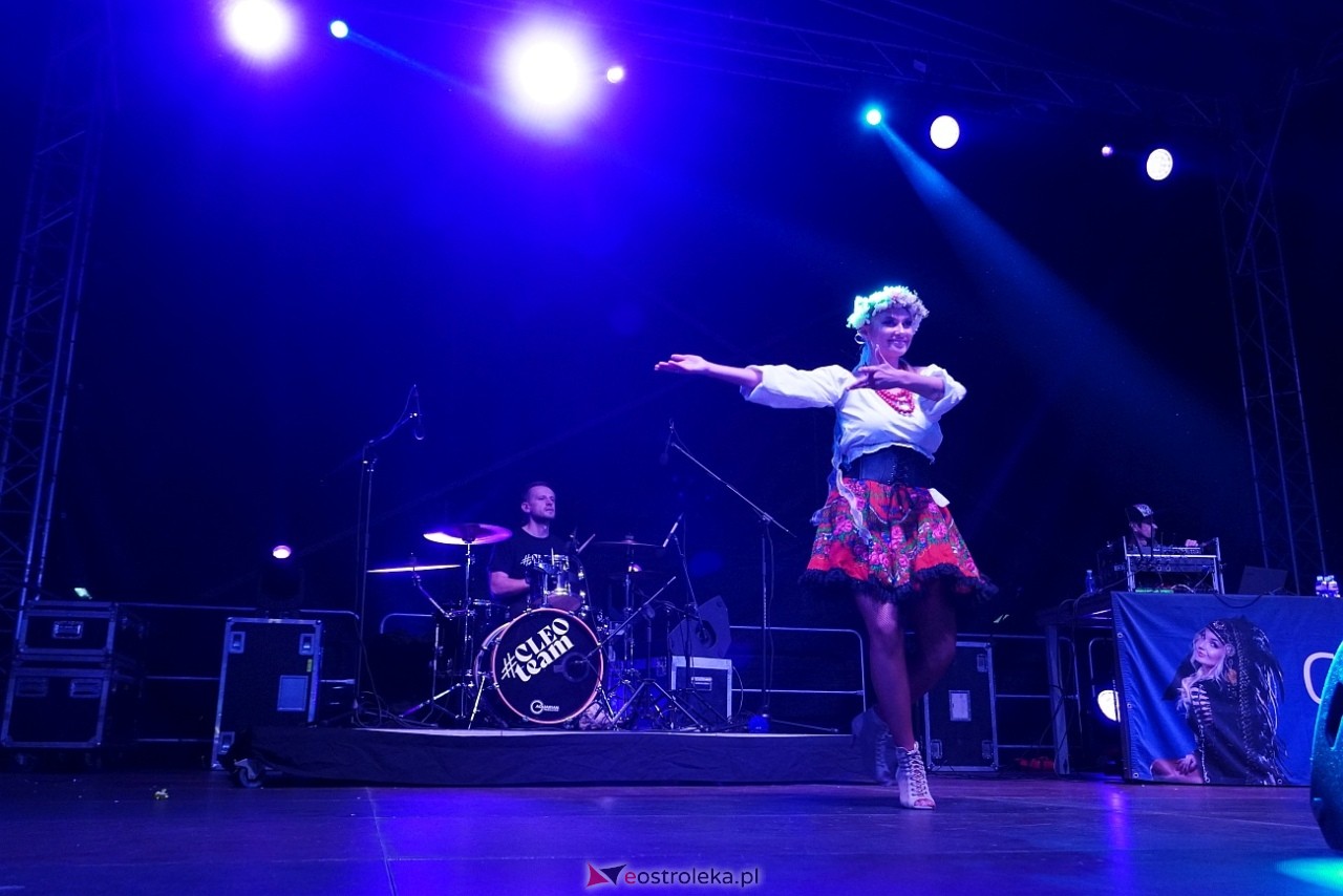 Jarmarki Czerwińskie 2024: koncert CLEO [11.08.2024] - zdjęcie #84 - eOstroleka.pl