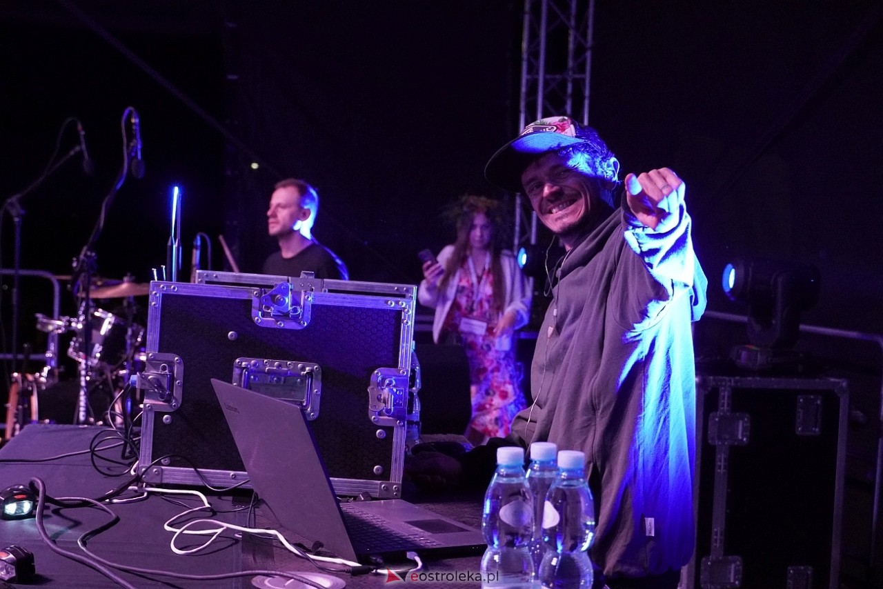 Jarmarki Czerwińskie 2024: koncert CLEO [11.08.2024] - zdjęcie #63 - eOstroleka.pl