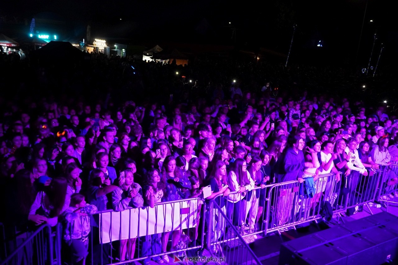 Jarmarki Czerwińskie 2024: koncert CLEO [11.08.2024] - zdjęcie #55 - eOstroleka.pl