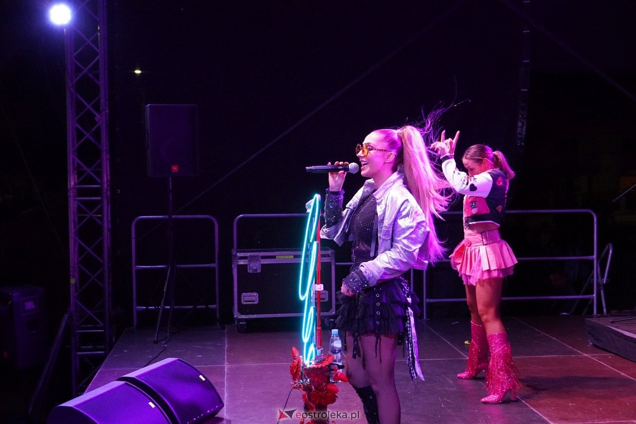 Jarmarki Czerwińskie 2024: koncert CLEO [11.08.2024] - zdjęcie #32 - eOstroleka.pl