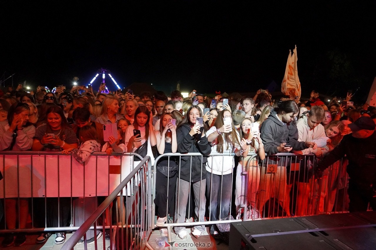 Jarmarki Czerwińskie 2024: koncert SKOLIM [11.08.2024] - zdjęcie #167 - eOstroleka.pl