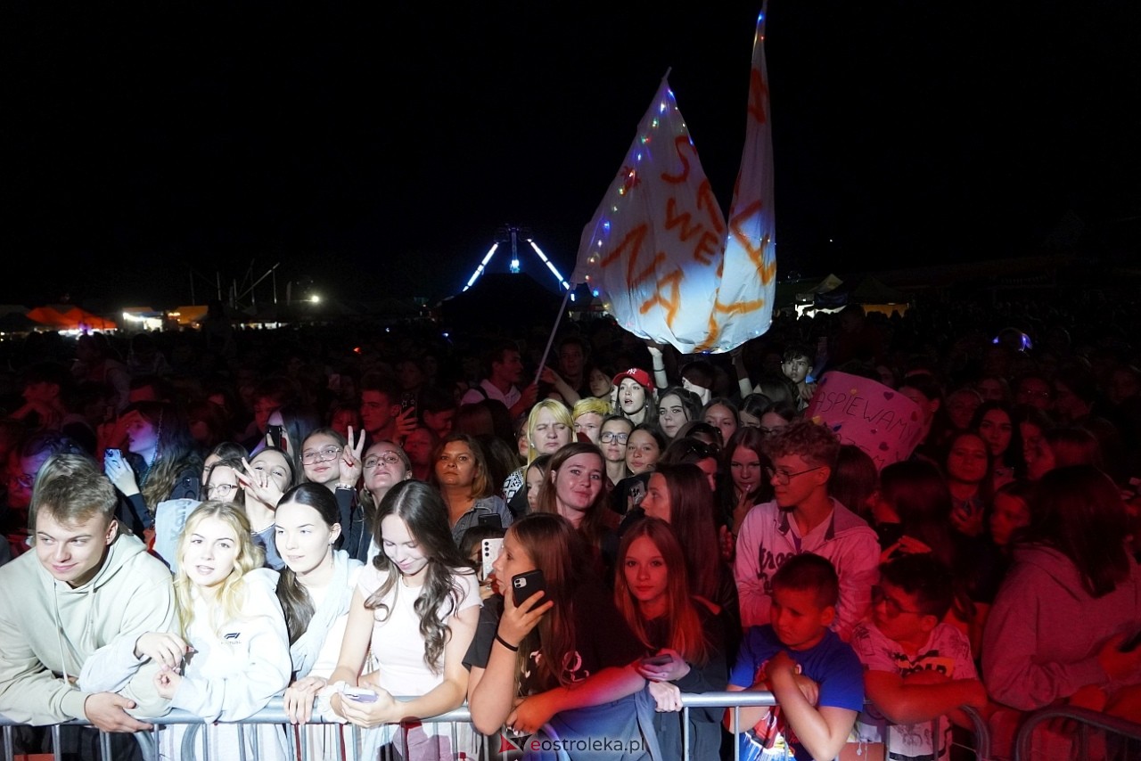 Jarmarki Czerwińskie 2024: koncert SKOLIM [11.08.2024] - zdjęcie #158 - eOstroleka.pl