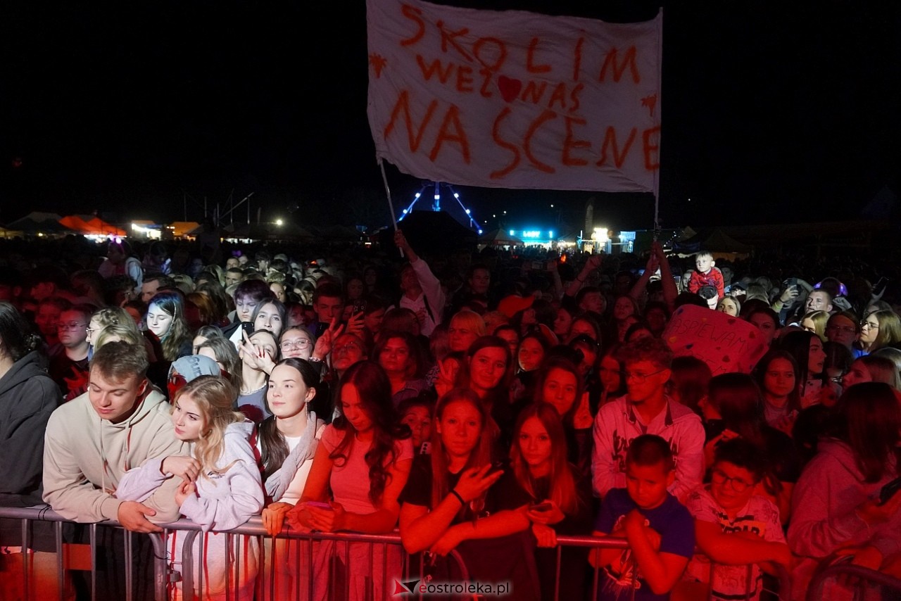 Jarmarki Czerwińskie 2024: koncert SKOLIM [11.08.2024] - zdjęcie #157 - eOstroleka.pl