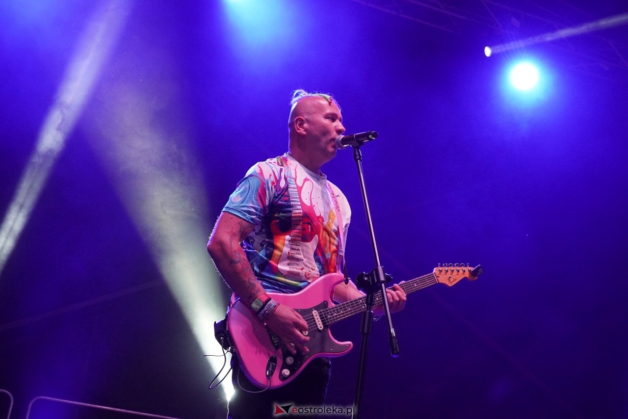 Jarmarki Czerwińskie 2024: koncert SKOLIM [11.08.2024] - zdjęcie #130 - eOstroleka.pl