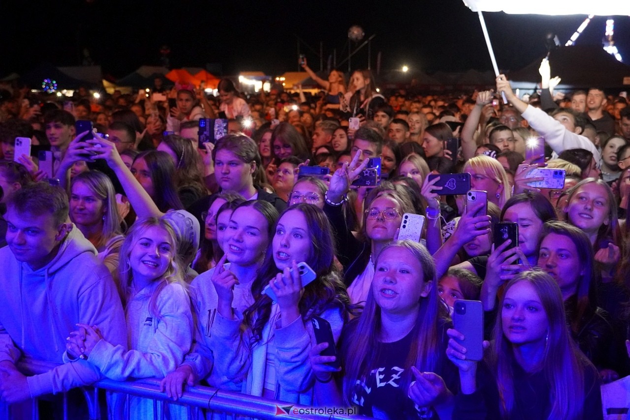 Jarmarki Czerwińskie 2024: koncert SKOLIM [11.08.2024] - zdjęcie #123 - eOstroleka.pl