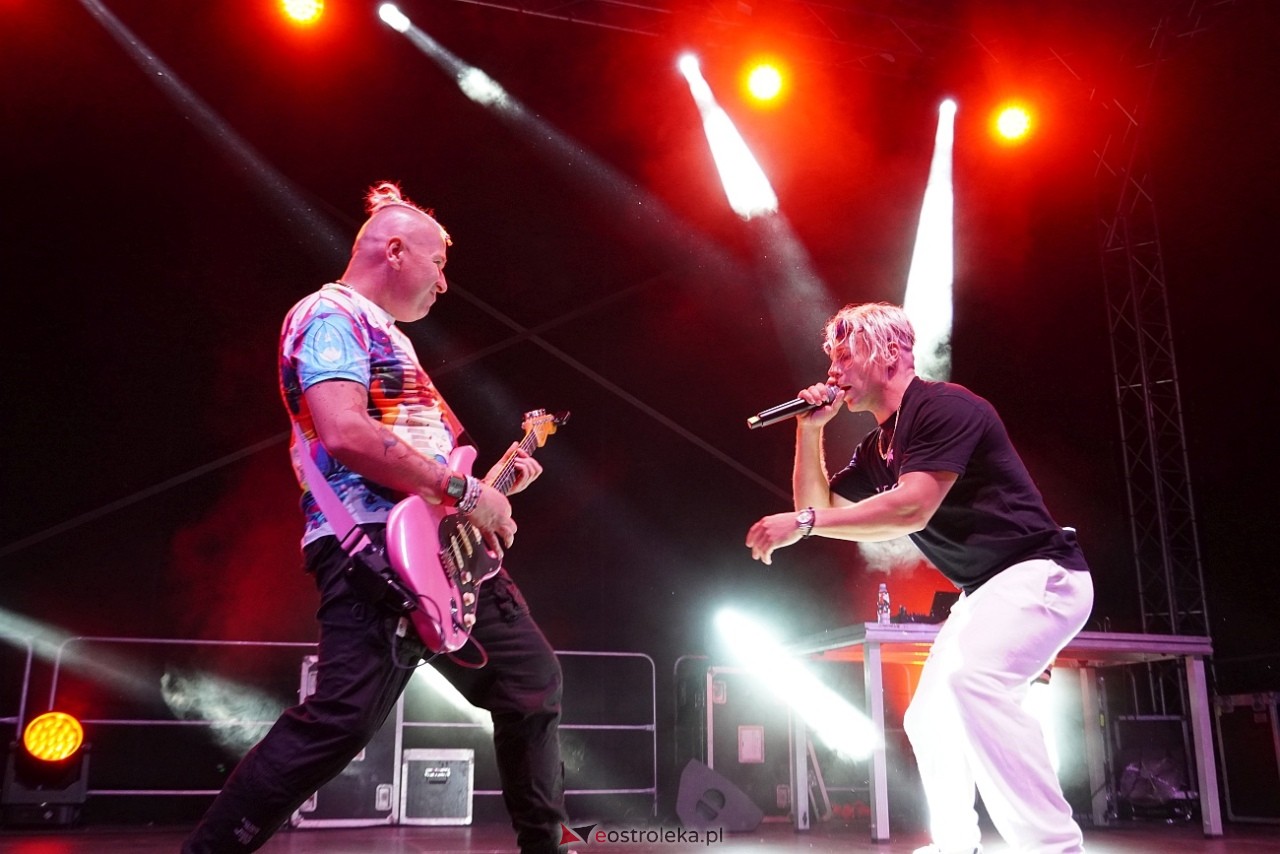 Jarmarki Czerwińskie 2024: koncert SKOLIM [11.08.2024] - zdjęcie #101 - eOstroleka.pl