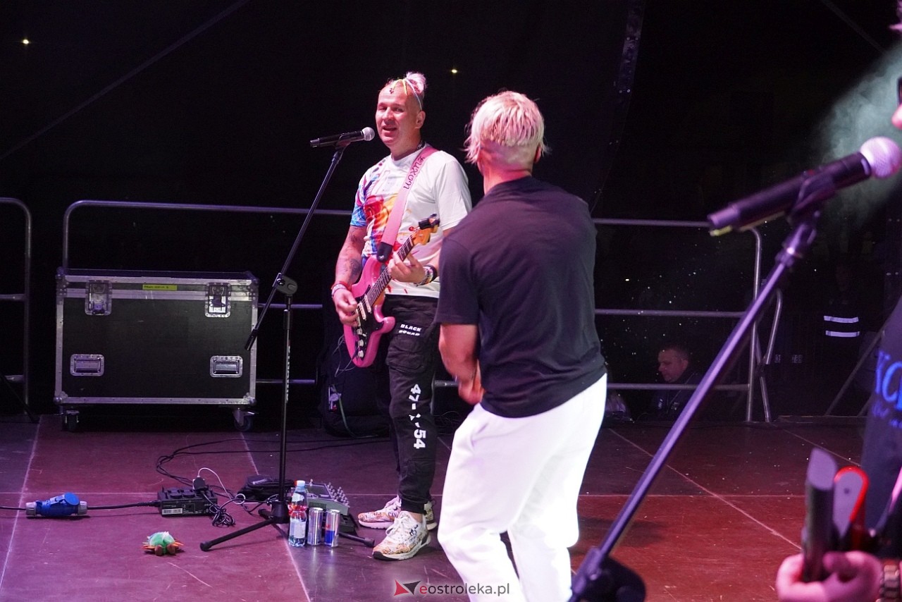 Jarmarki Czerwińskie 2024: koncert SKOLIM [11.08.2024] - zdjęcie #84 - eOstroleka.pl