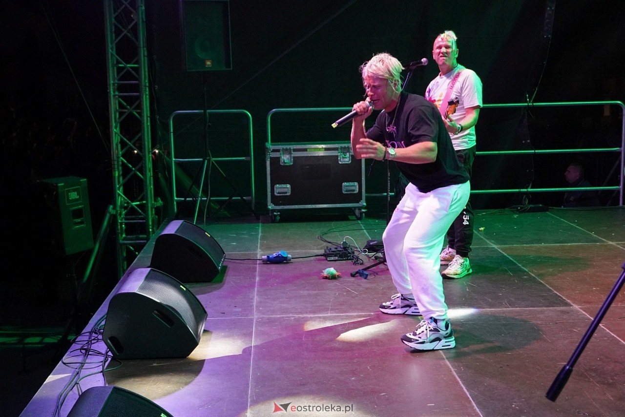 Jarmarki Czerwińskie 2024: koncert SKOLIM [11.08.2024] - zdjęcie #74 - eOstroleka.pl