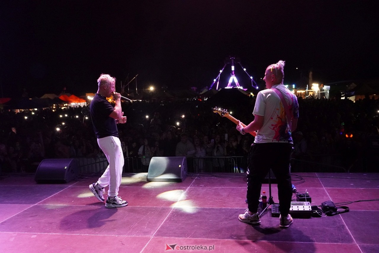 Jarmarki Czerwińskie 2024: koncert SKOLIM [11.08.2024] - zdjęcie #73 - eOstroleka.pl